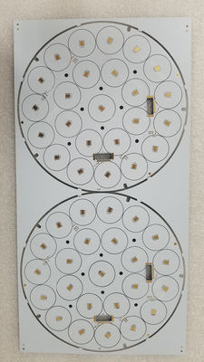 ভালো দাম 1L অ্যালুমিনিয়াম সার্কিট বোর্ড 1OZ 1.6 মিমি হোয়াইট সোল্ডারমাস্ক স্মার্ট LED পণ্যের জন্য অনলাইন